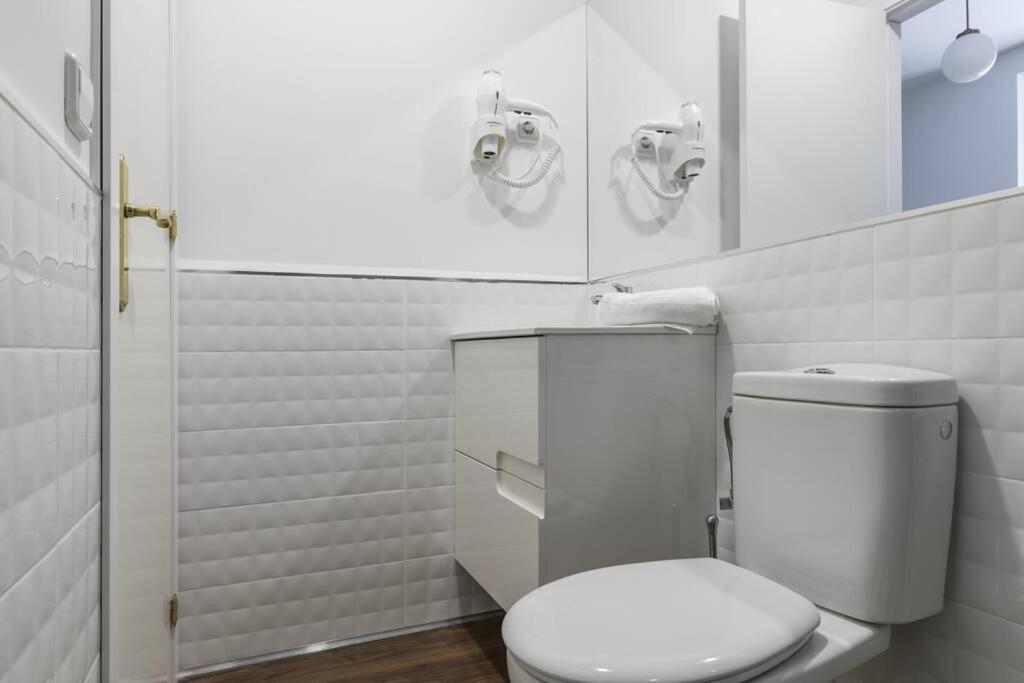 مدريد Apartamentos Plaza De Pedro Zerolo I المظهر الخارجي الصورة