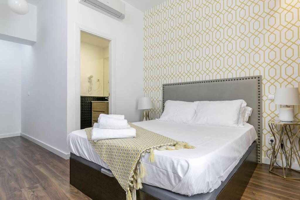 مدريد Apartamentos Plaza De Pedro Zerolo I المظهر الخارجي الصورة